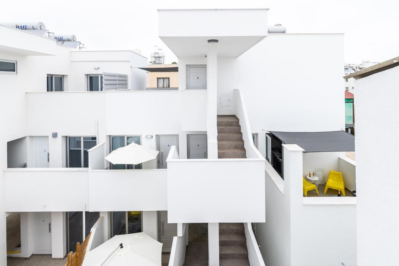 Spiros Luxury Apartments Ayia Napa Esterno foto