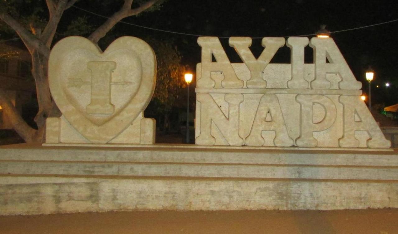 Spiros Luxury Apartments Ayia Napa Esterno foto