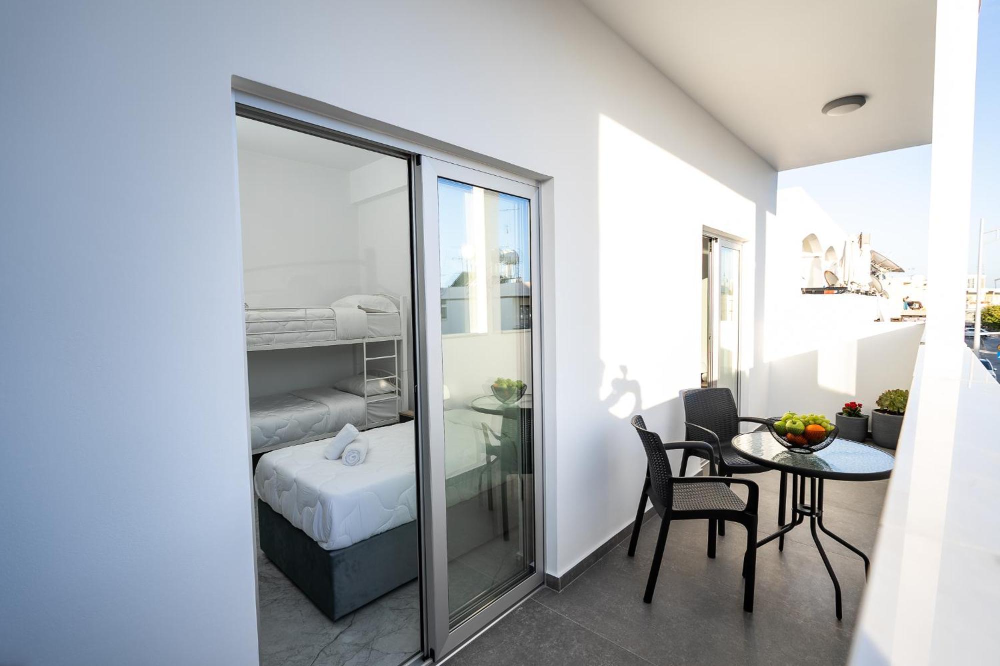 Spiros Luxury Apartments Ayia Napa Esterno foto